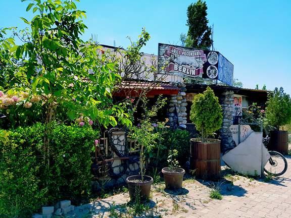 Guesthouse Berlin Bar Exterior photo